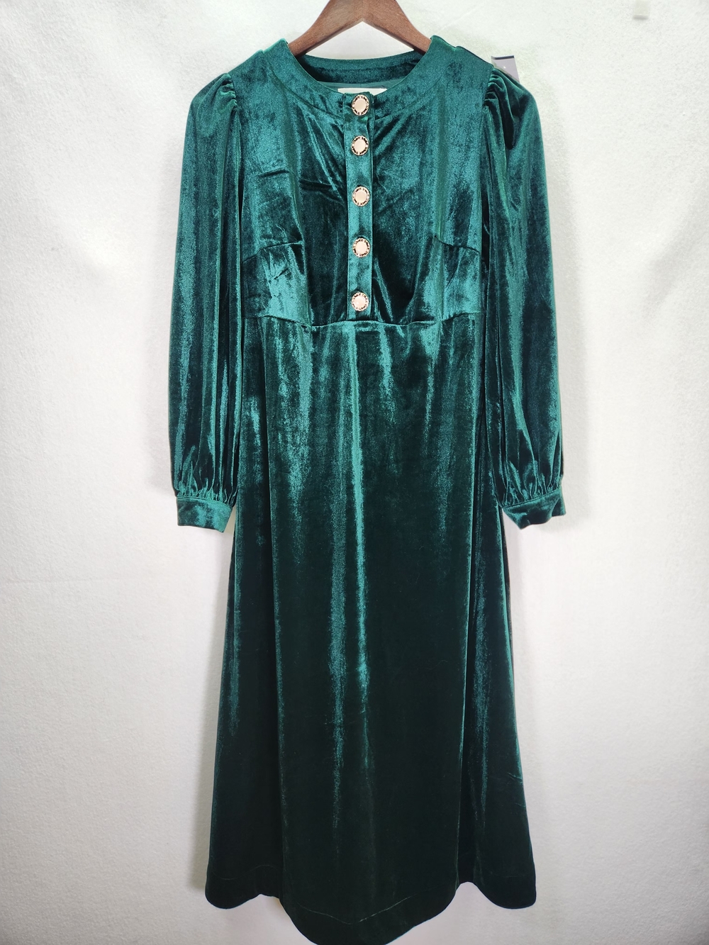 Elegant Emerald Green Velvet Midi Dress with Long Sleeves and Pockets Size S - Picture 2 of 13